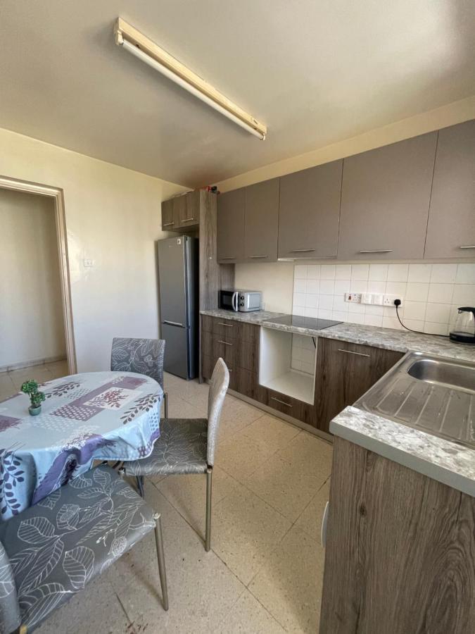 Ptolemaidos Cosy Family Apartment Lárnaka Kültér fotó