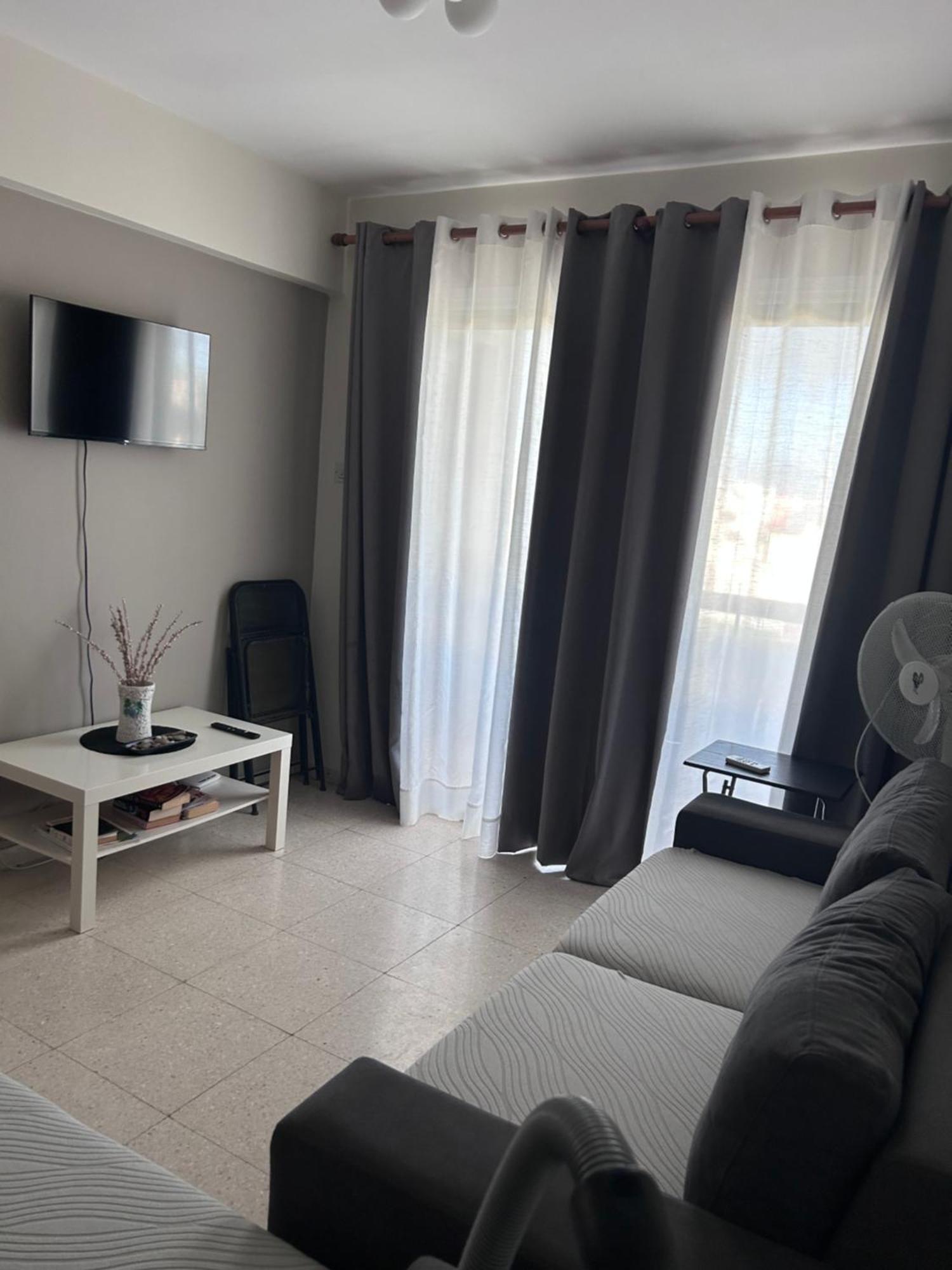 Ptolemaidos Cosy Family Apartment Lárnaka Kültér fotó
